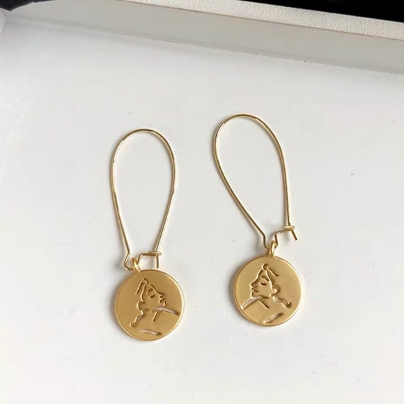 Artsy Face Figure Earrings Wire Minimalist - Picture 6 of 12